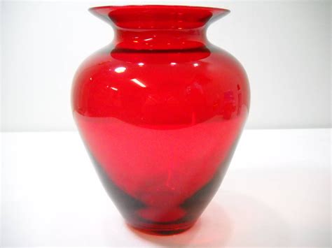 naked lady vase|Naked Lady Vase – Red Floral Architecture